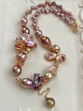 N313-Premium Pink Pearl Flower,Blueberry Keshi & Metallic Edison Pearl Necklace